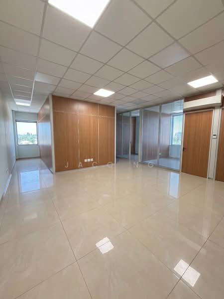 West Connect Building, 10 Buroh Street, 2,400 sqft, Factory / Workshop (B2) For Sale, by Jacq Ng, 60092387 - CommercialGuru.com.sg