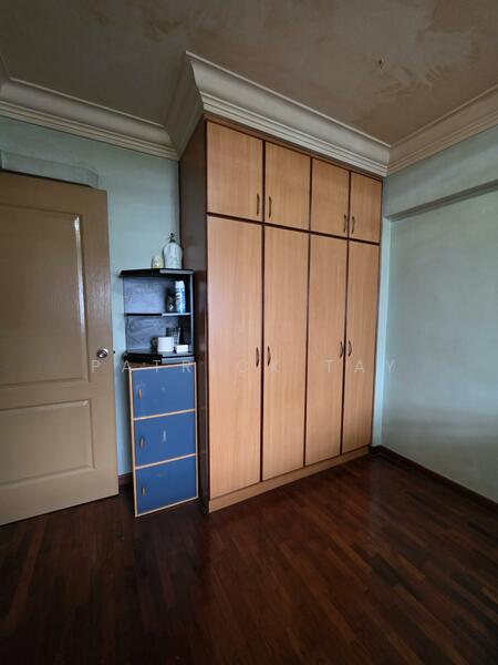 Common Bedroom 02
