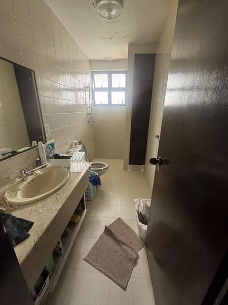 Seletar Good Facing Nice Land, Seletar / Yio Chu Kang, 4 Bedrooms, 2,300 sqft, Semi-Detached House For Sale, by Nick Beh, 60092486 - Bathroom - PropertyGuru.com.sg