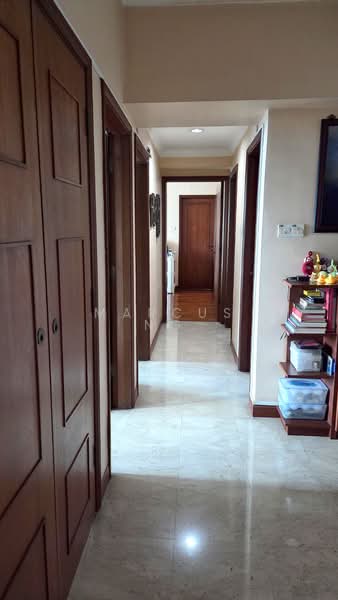 Palm Gardens Condominium For Sale at S$ 1,680,000 | PropertyGuru Singapore - Corridor