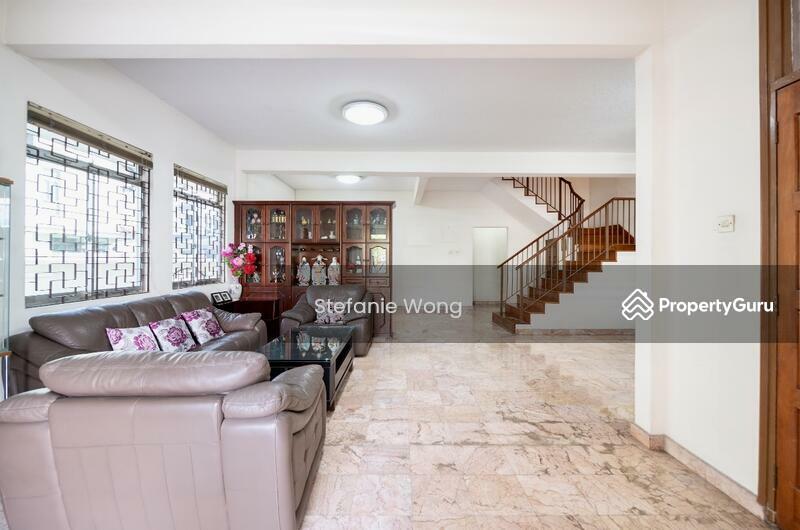 For Sale - 2 storey Corner Terrace at MacPherson Estate