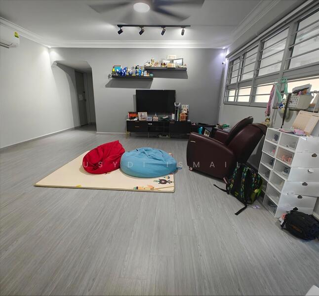 For Sale - 307 Woodlands Avenue 1