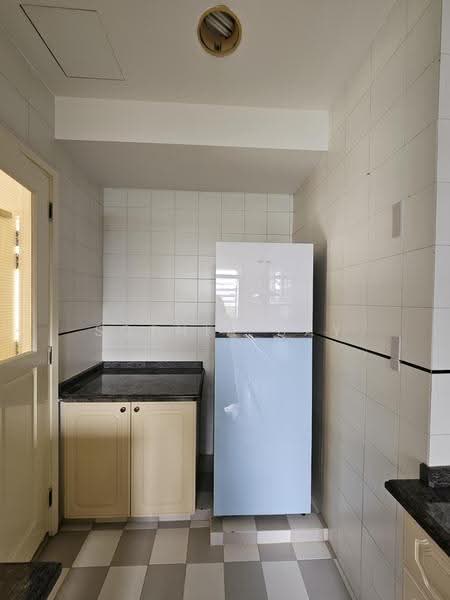 Changi Court, 698 Upper Changi Road East, Bedok / Upper East Coast, 2 Bedrooms, 840 sqft, Condominium For Rent, by Sophia Bay, 60092823 - Kitchen - PropertyGuru.com.sg