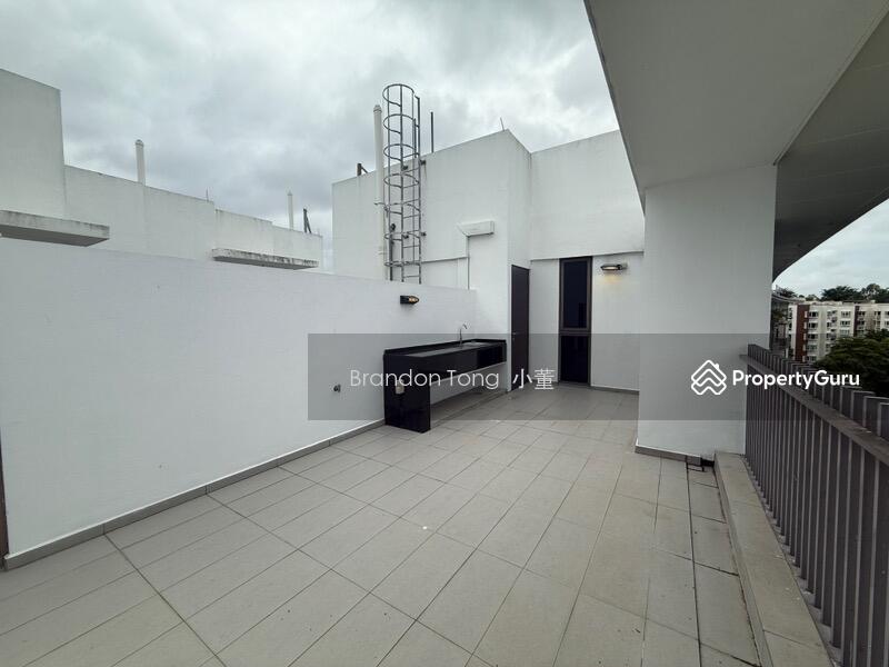 Roof Terrace 3