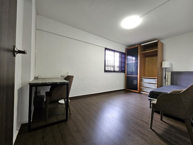 264 Jurong East Street 24, 264 Jurong East Street 24, Room Rental, 200 sqft, HDB Flat For Rent, by Joshua Lee 李俊, 60092901 - Bedroom - PropertyGuru.com.sg