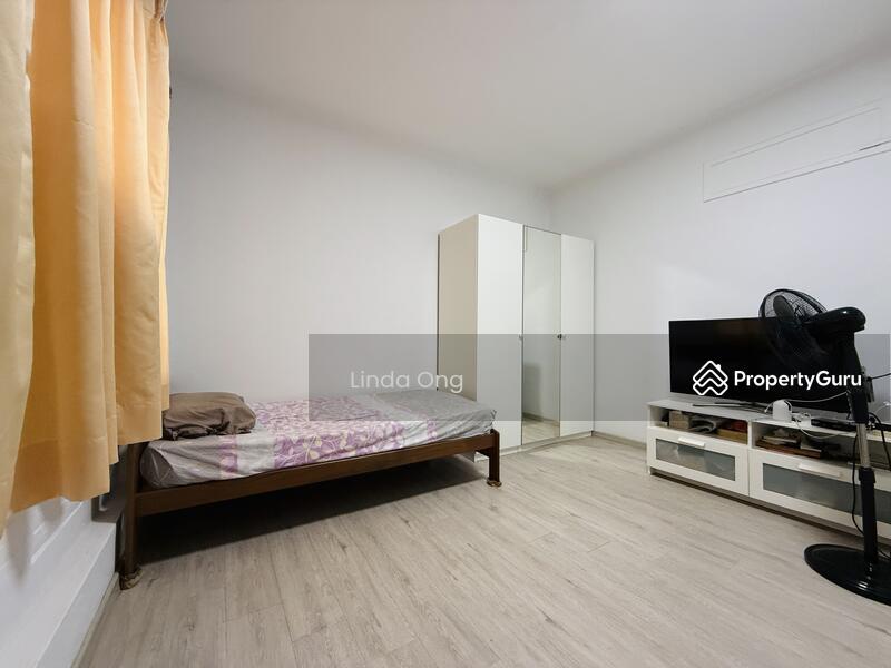 Bedroom #1