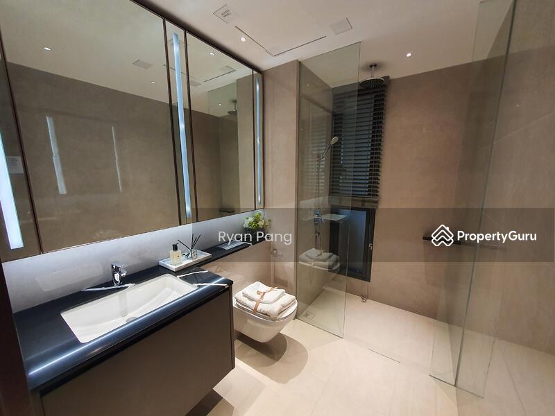 Master Toilet