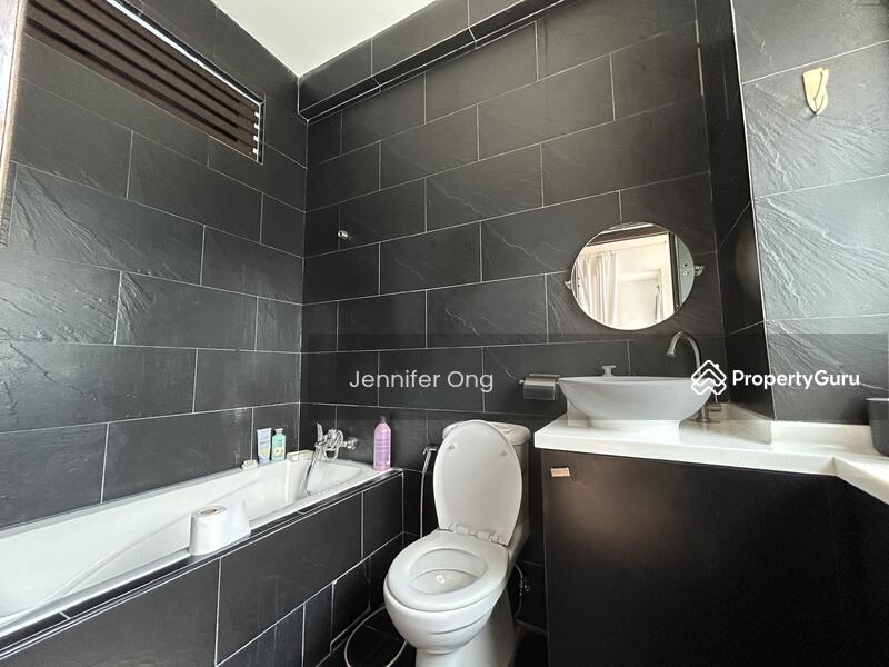 For Sale - Value Buy! Great Investment! Lovely 2 Sty Corner Terr @ Li Po Ave, MRT Lentor Station