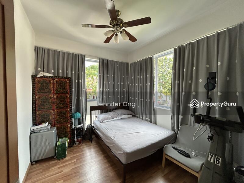 For Sale - Value Buy! Great Investment! Lovely 2 Sty Corner Terr @ Li Po Ave, MRT Lentor Station