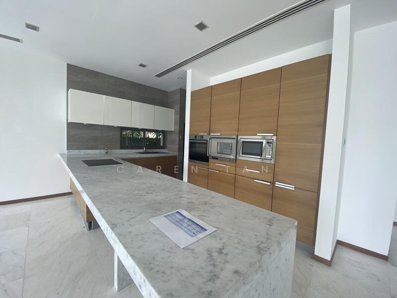 Paradise Island, Paradise Island, 7 Bedrooms, 11,371 sqft, Bungalow House For Rent, by Caren Tan, 60093349 - Kitchen - PropertyGuru.com.sg