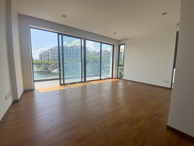 Paradise Island, Paradise Island, 7 Bedrooms, 11,371 sqft, Bungalow House For Rent, by Caren Tan, 60093349 - Living Room - PropertyGuru.com.sg