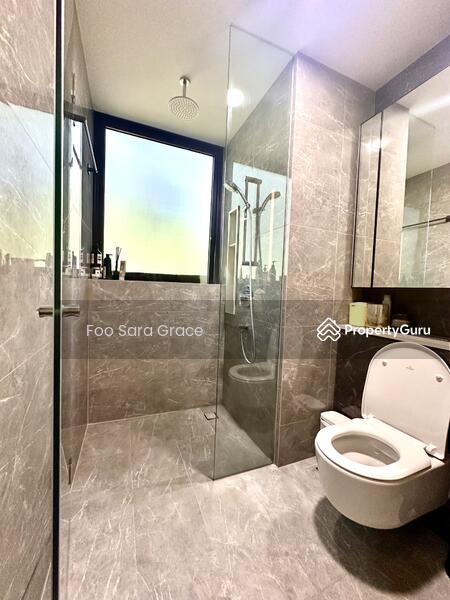 Master shower