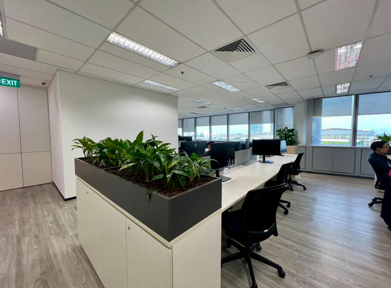 RAFFLES PLACE | Marina Bay Views | Well Fitted Office |, Raffles Place MRT, 4,295 sqft, Office For Rent, by Amy Aw 胡嘉薇, 60093539 - CommercialGuru.com.sg