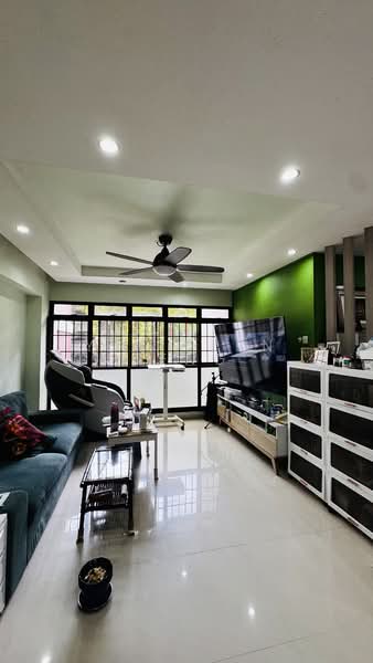 984B Buangkok Link, 984B Buangkok Link, 3 Bedrooms, 1,184 sqft, HDB Flat For Sale, by Yin Fern Teng, 60093556 - Living Room - PropertyGuru.com.sg