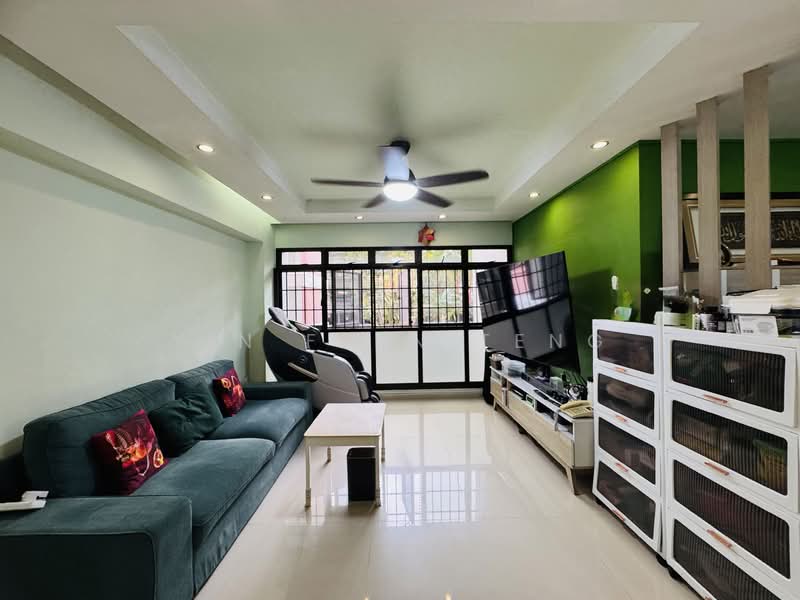 984B Buangkok Link, 984B Buangkok Link, 3 Bedrooms, 1,184 sqft, HDB Flat For Sale, by Yin Fern Teng, 60093556 - Living Room - PropertyGuru.com.sg