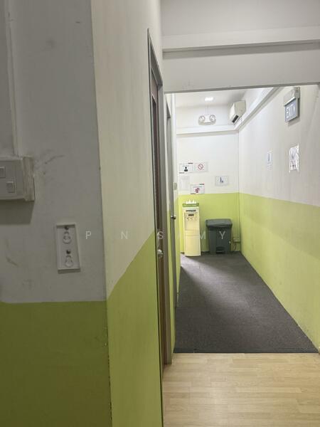 Pioneer Junction, 3 Soon Lee Street, 1,098 sqft, Factory / Workshop (B2) For Sale, by P N Samy, 60093653 - Corridor - CommercialGuru.com.sg