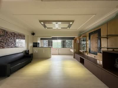 For Sale - 558 Jurong West Street 42