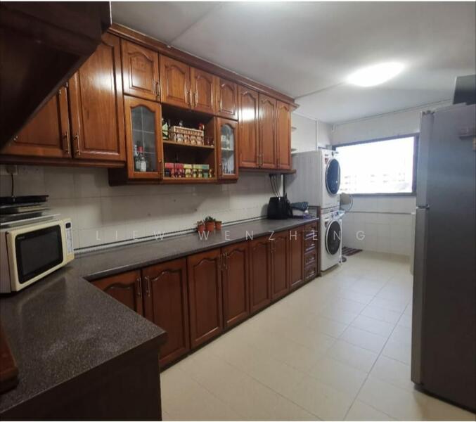 633 Yishun Street 61, 633 Yishun Street 61, Room Rental, 250 sqft, HDB Flat For Rent, by Liew Wenzheng, 60093958 - Kitchen - PropertyGuru.com.sg