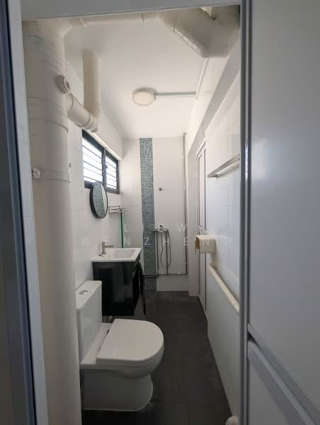 633 Yishun Street 61, 633 Yishun Street 61, Room Rental, 250 sqft, HDB Flat For Rent, by Liew Wenzheng, 60093958 - Bathroom - PropertyGuru.com.sg