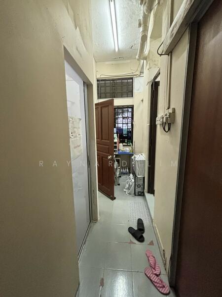 433 Clementi Avenue 3, 433 Clementi Avenue 3, 152 sqft, Shop / Shophouse For Rent, by Raynard Lim, 60094004 - CommercialGuru.com.sg