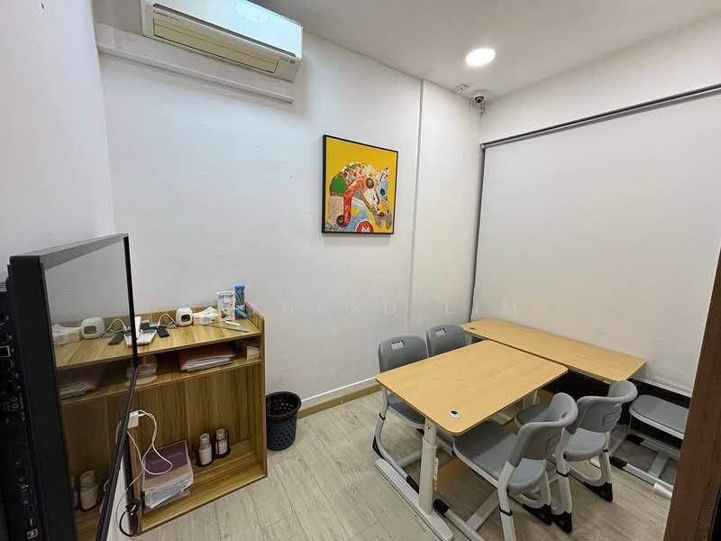 433 Clementi Avenue 3, 433 Clementi Avenue 3, 152 sqft, Shop / Shophouse For Rent, by Raynard Lim, 60094004 - CommercialGuru.com.sg