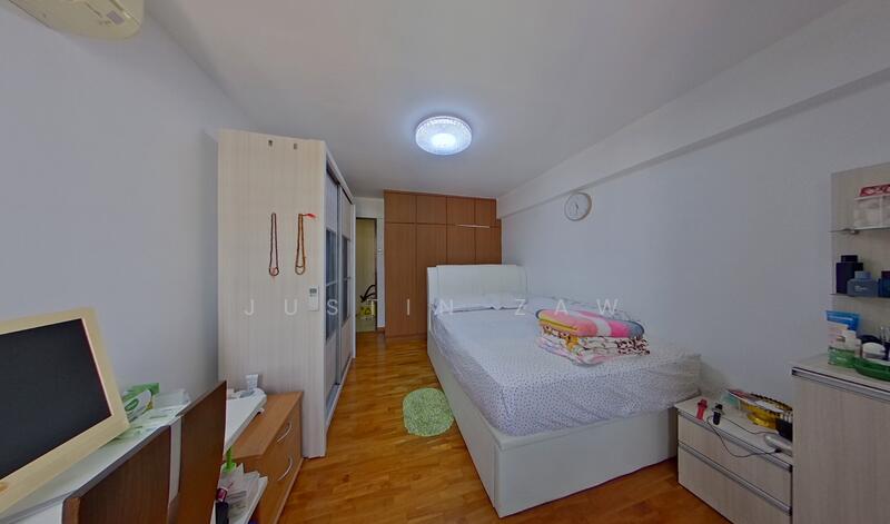 Master Bed Room