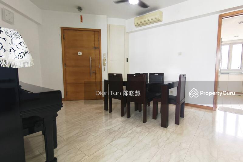 For Rent - Le Crescendo