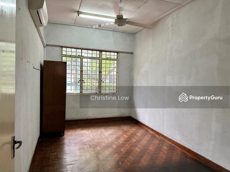 For Sale - D13 Freehold Macpherson Road Original Terrace Good for A&A/Rebuild