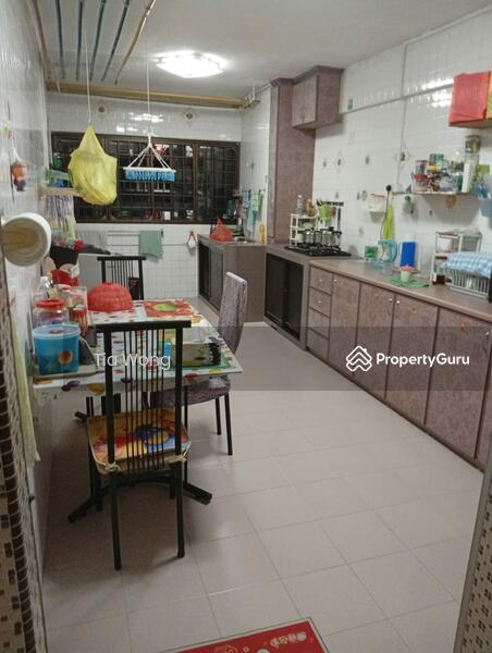 For Rent - 406 Jurong West Street 42