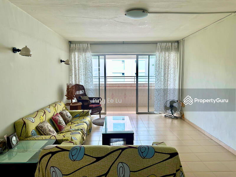 For Sale - 289 Tampines Street 22
