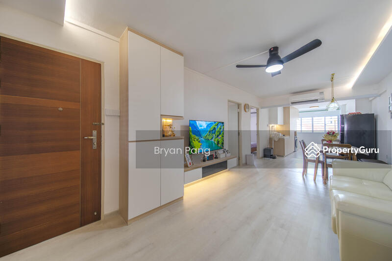 For Sale - 241 Jurong East Street 24