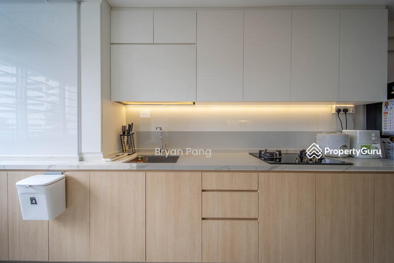For Sale - 241 Jurong East Street 24
