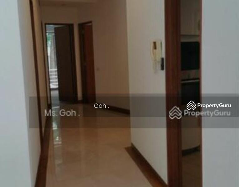 For Sale - Nassim Jade