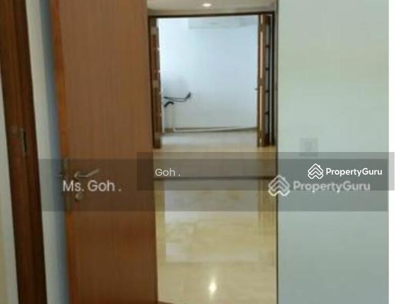 For Sale - Nassim Jade