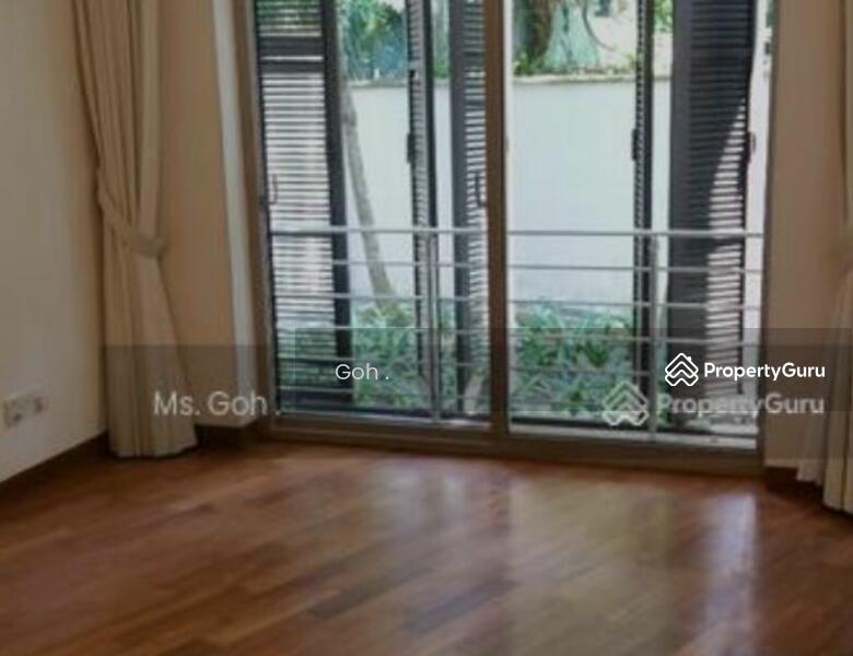 For Sale - Nassim Jade