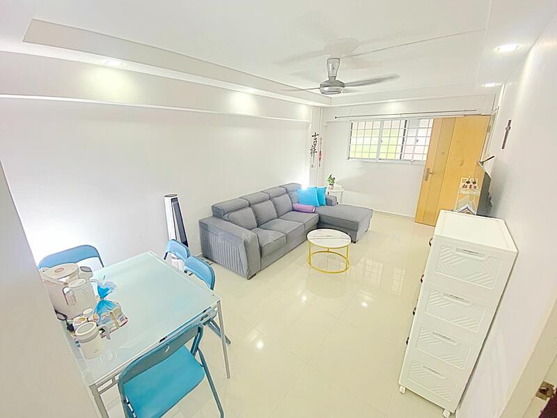 For Sale - 806 Tampines Avenue 4