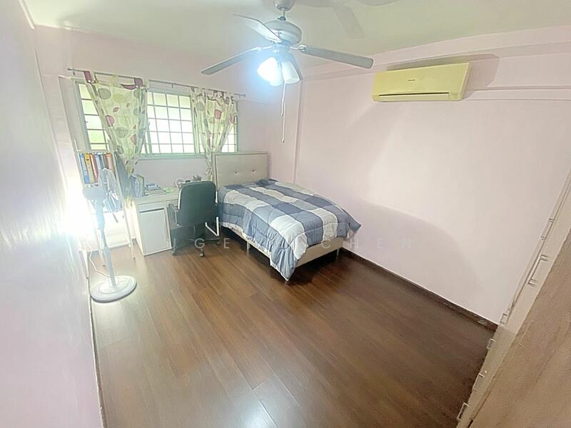 For Sale - 806 Tampines Avenue 4