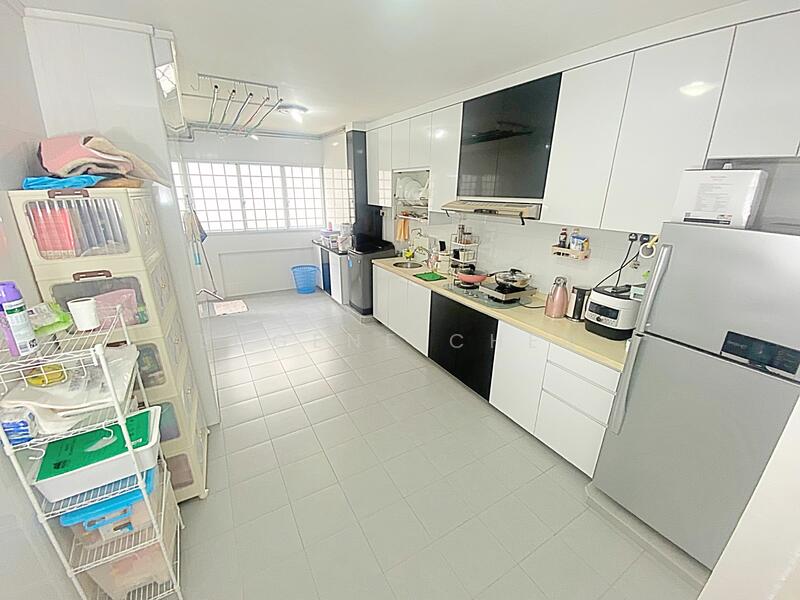 For Sale - 806 Tampines Avenue 4