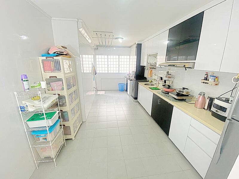 For Sale - 806 Tampines Avenue 4