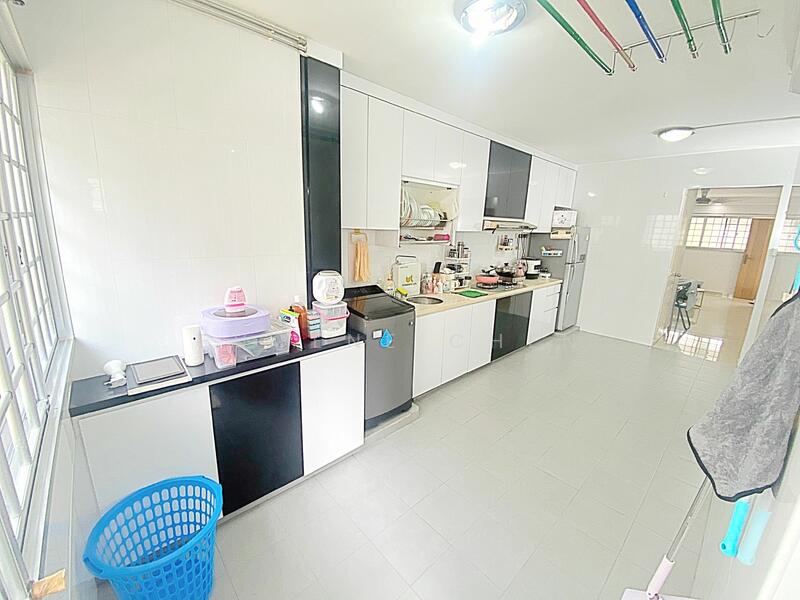 For Sale - 806 Tampines Avenue 4