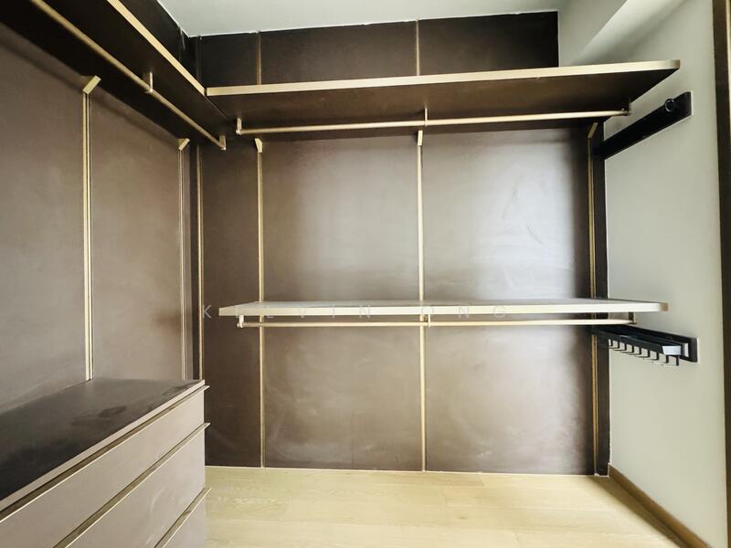 Walk in wardrobe