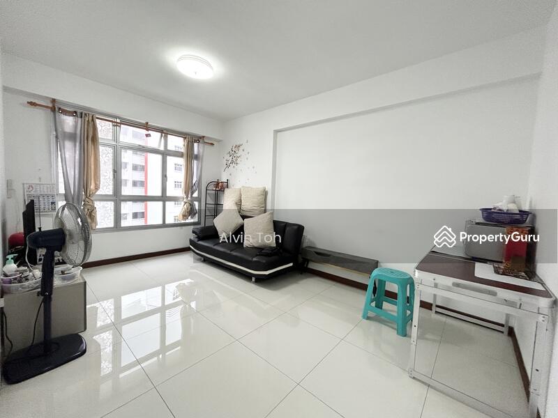 For Rent - 693B Woodlands Avenue 6