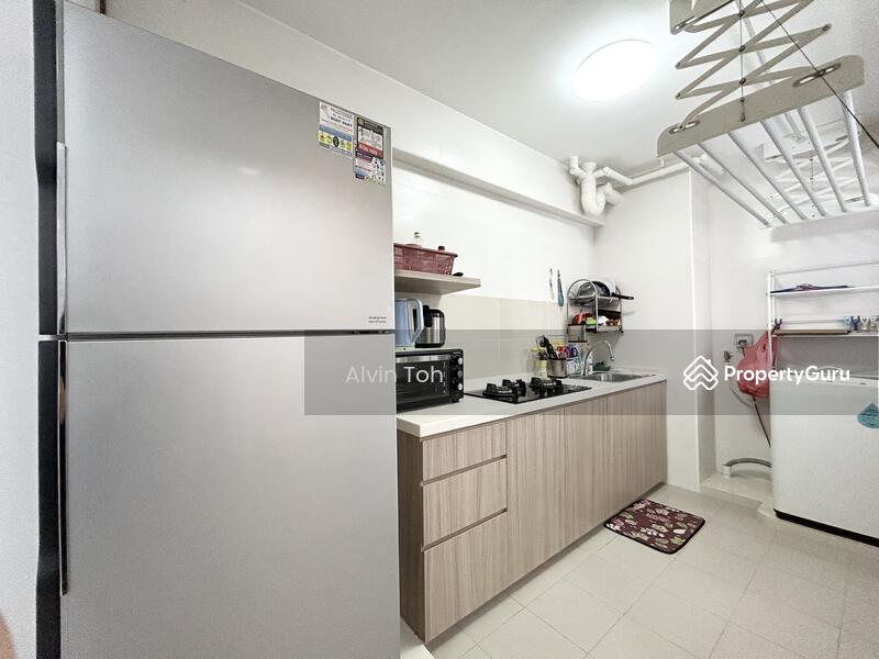 For Rent - 693B Woodlands Avenue 6