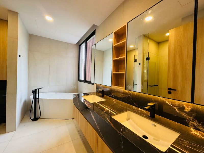 Brand New & Stunning, Luxury Living with home lift at prime district 11, Botanic Gardens vicinity - call 8130 3636 for details, 6 Bedrooms, 7,898 sqft, Corner Terrace For Sale, by Kim Yan 金燕, 60094539 - PropertyGuru.com.sg