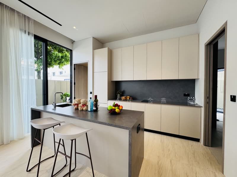 Brand New & Stunning Semi-D, Luxury Living with home lift at prime district 11, walk to Tan Kah Kee MRT – call 8130 3636 to view now!, 6 Bedrooms, 6,702 sqft, Corner Terrace For Sale, by Kim Yan 金燕, 60094539 - PropertyGuru.com.sg