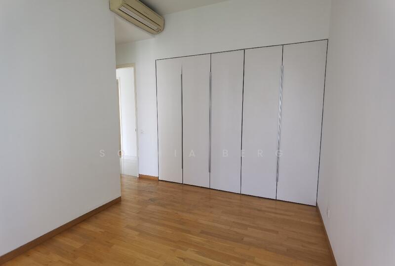 For Rent - The Cosmopolitan