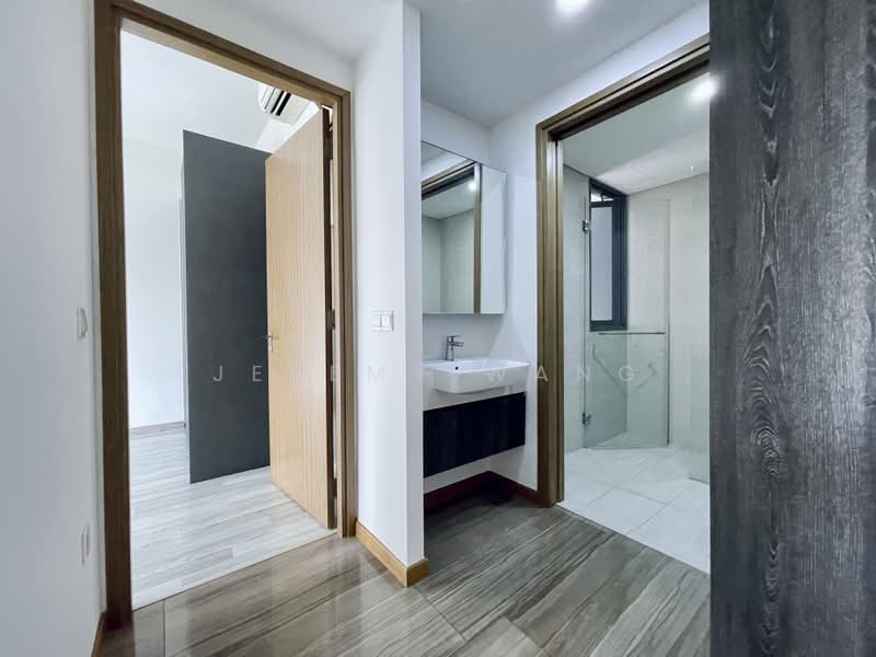 Lakeville, 11 Jurong Lake Link, 2 Bedrooms, 775 sqft, Condominium For Rent, by Jeremy Wang, 60094635 - PropertyGuru.com.sg