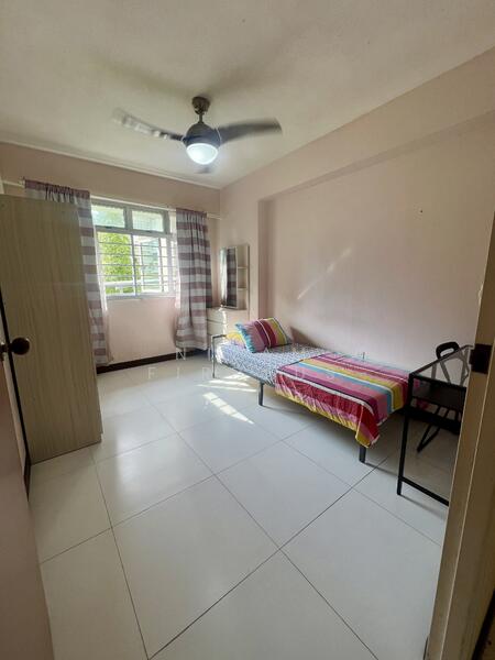 For Rent - 525C Costa Ris