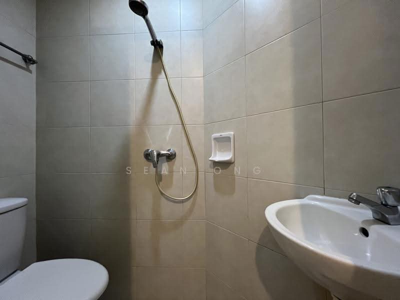 The Lakeshore, 31 Jurong West Street 41, Boon Lay / Jurong / Tuas, 3 Bedrooms, 1,109 sqft, Condominium For Sale, by Sean Ong, 60094728 - PropertyGuru.com.sg