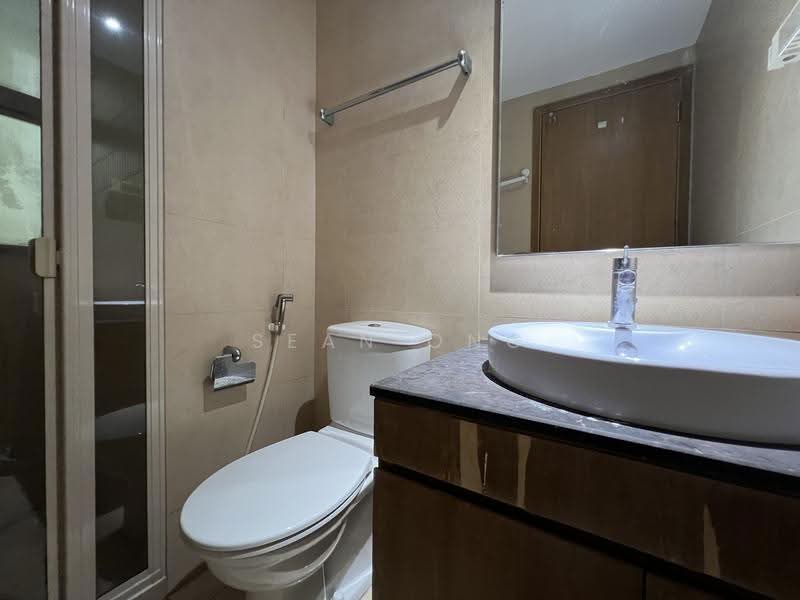 The Lakeshore, 31 Jurong West Street 41, Boon Lay / Jurong / Tuas, 3 Bedrooms, 1,109 sqft, Condominium For Sale, by Sean Ong, 60094728 - PropertyGuru.com.sg